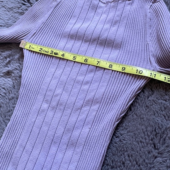 WHBM Lavender Ribbed 3/4 Sleeve Sweater Shirt - Picture 9 of 10